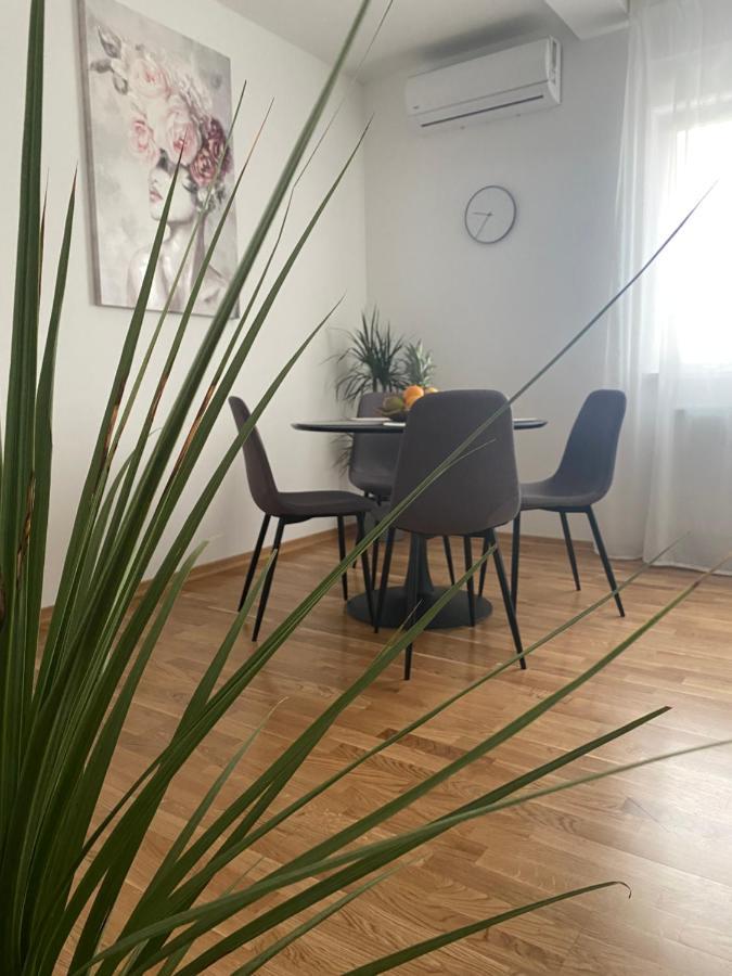 Apartament Penthouse West S Varaždin Zewnętrze zdjęcie