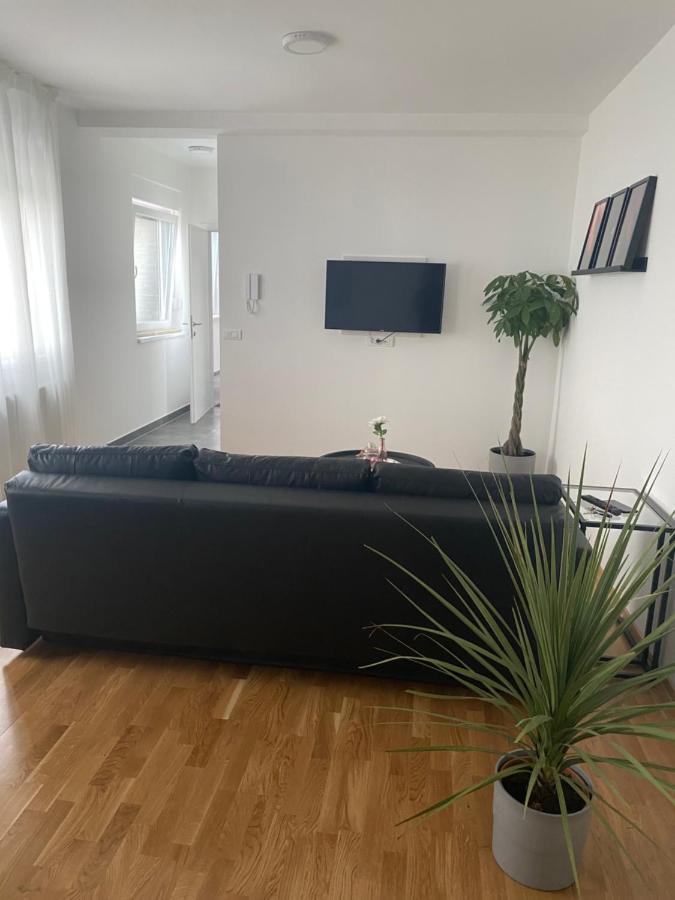 Apartament Penthouse West S Varaždin Zewnętrze zdjęcie